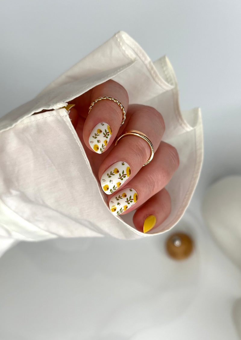 ExPressIon VHLuxe: Mellow Yellow